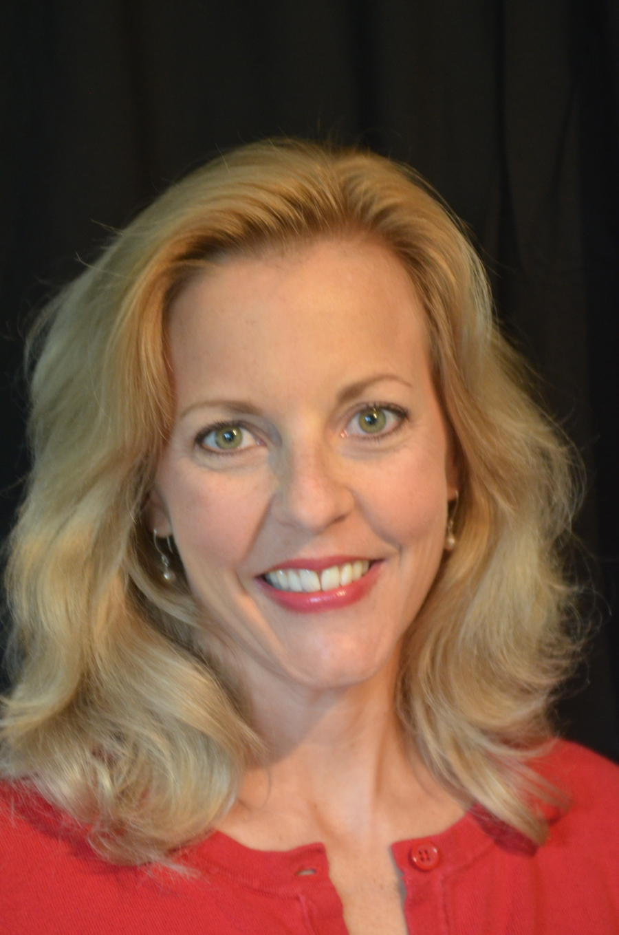 Ann Arbaugh was born and raised in Columbus, Ohio. She graduated with a degree in Fine Arts from Ohio State University. Prior to coming to Reinhart she ... - Arbaugh-Ann