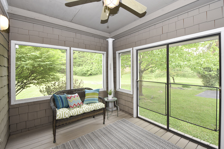 1215 Southwood Court - 3 Season Patio
