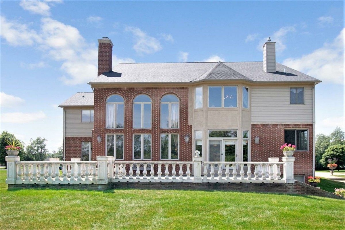 4540 Old Oak Court - Back of house