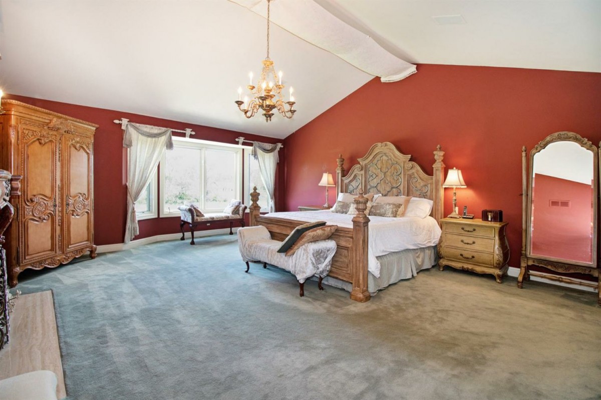 4540 Old Oak Court - Bedroom